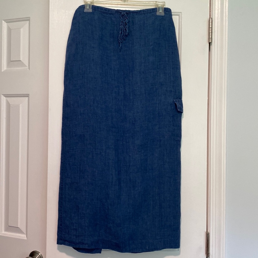 Express” 100%Linen Maxi Skirt. Size 7/8.